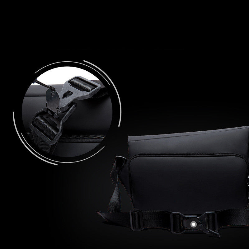Functional Men’s Messenger Bag